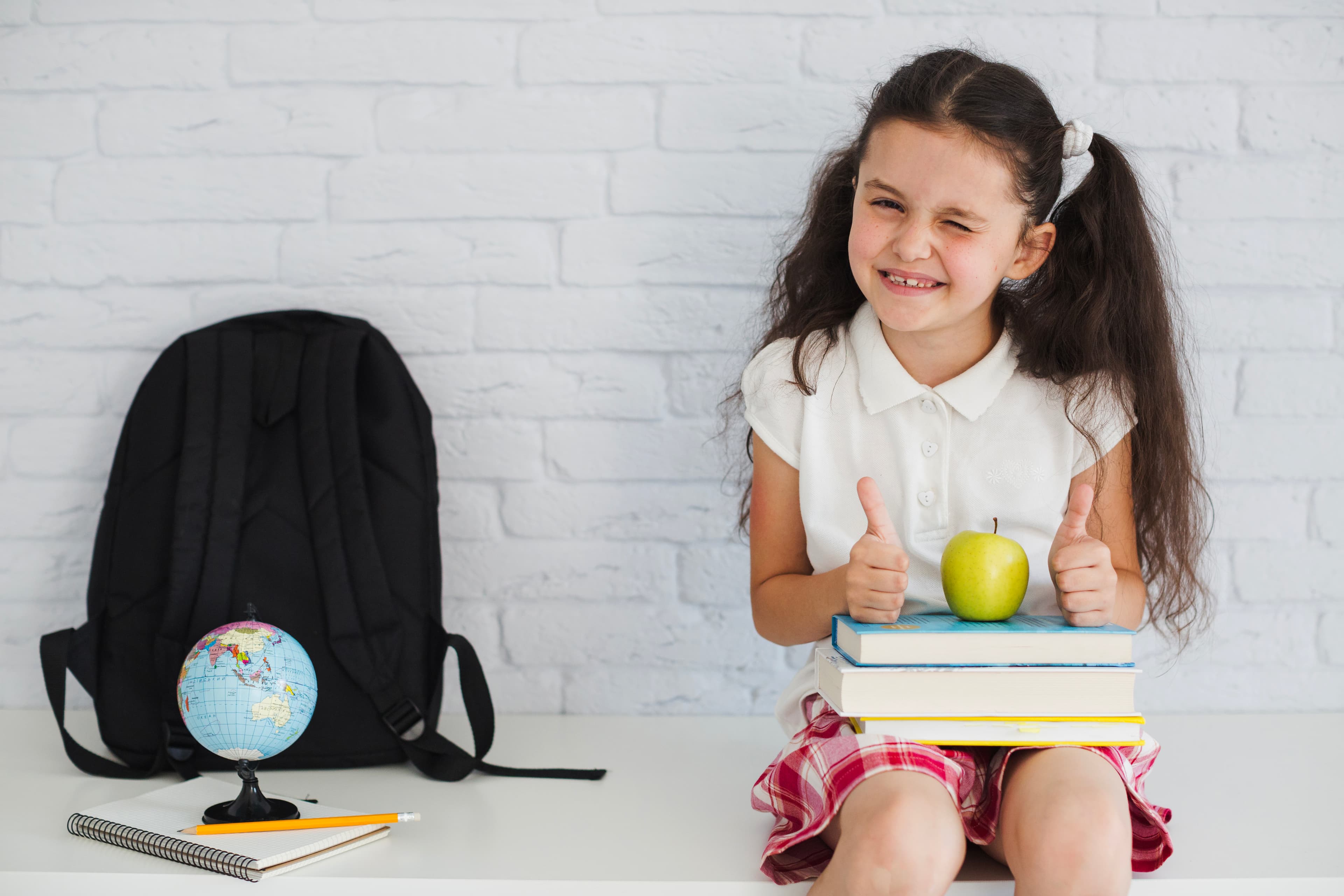 دبستان و کودکستان دخترانه ذهن خلاق: محیطی امن و خلاق برای رشد فرزندان شما