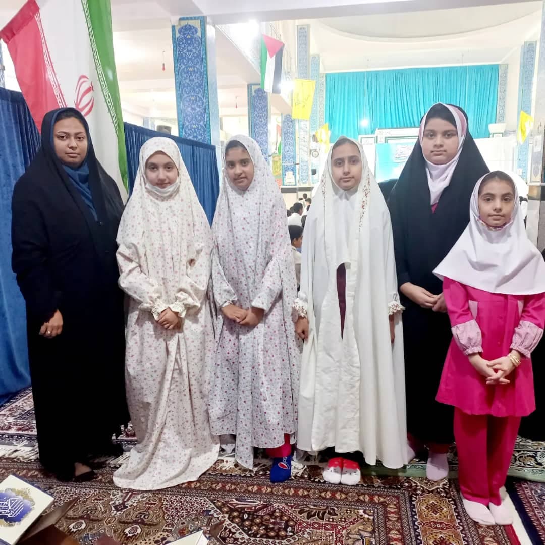 شرکت در محفل قرآنی